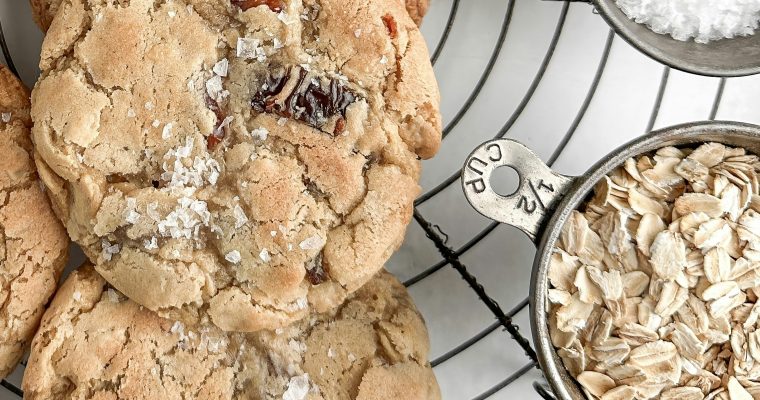 Galletas Gourmet de Avena, Pasas y Arándanos Rojos.
