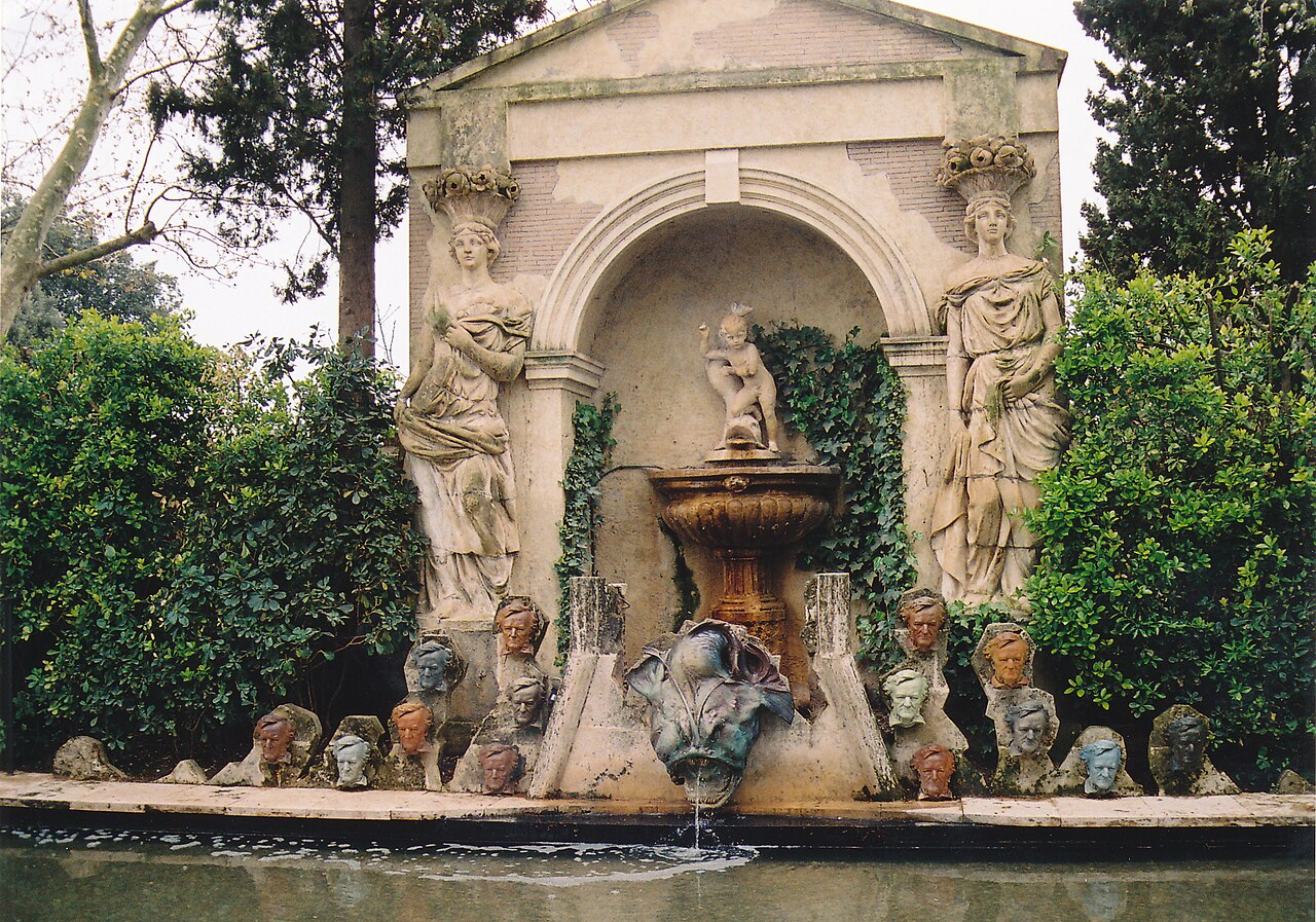 El jardín del Castillo de Púbol - By Gordito1869 - Own work, CC BY 3.0, https://commons.wikimedia.org/w/index.php?curid=9458854.