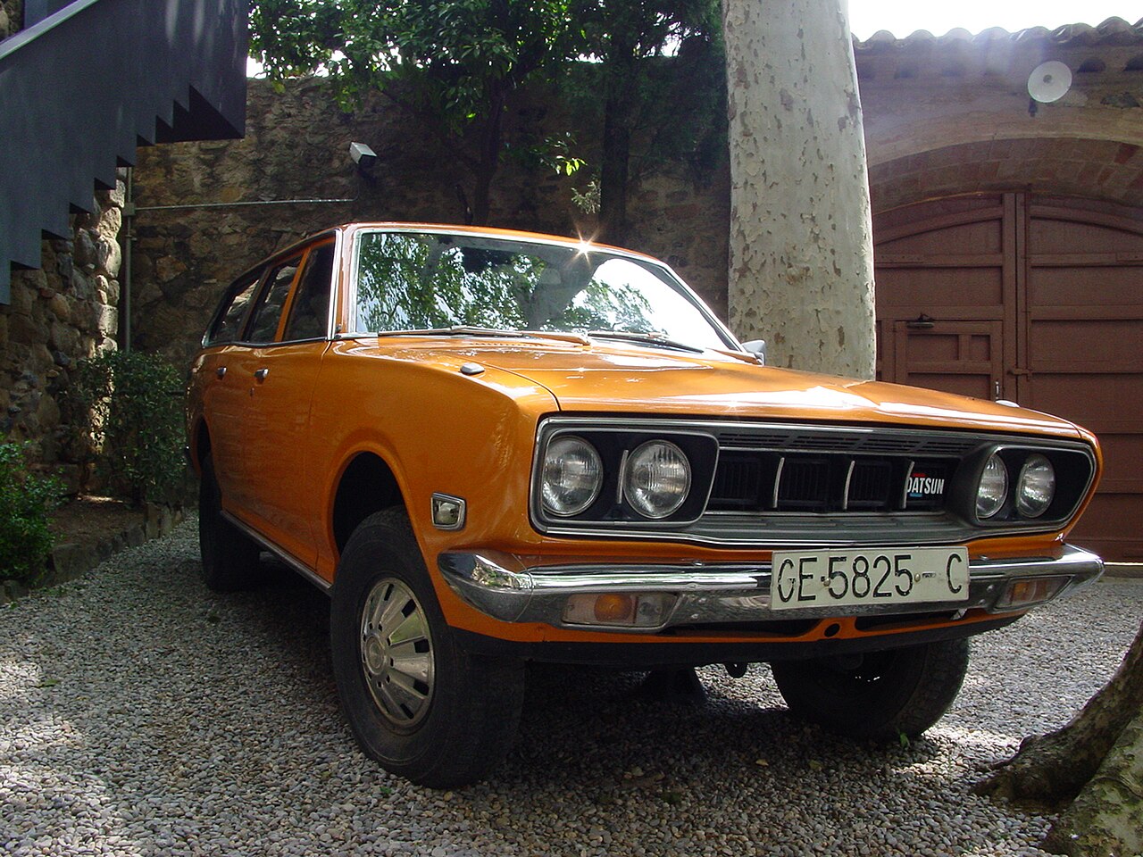 Datsun de Dalí - By Kippelboy - Own work, CC BY-SA 4.0, https://commons.wikimedia.org/w/index.php?curid=34890806.