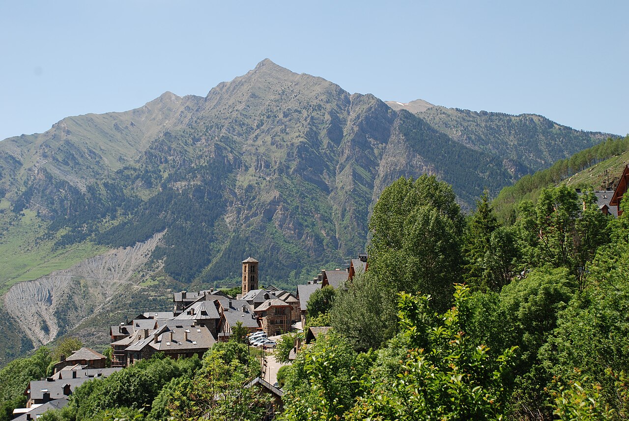 Vistas desde Taüll - By Palmira Garcia - fotgrafia pròpia, CC BY-SA 4.0, https://commons.wikimedia.org/w/index.php?curid=23218789.