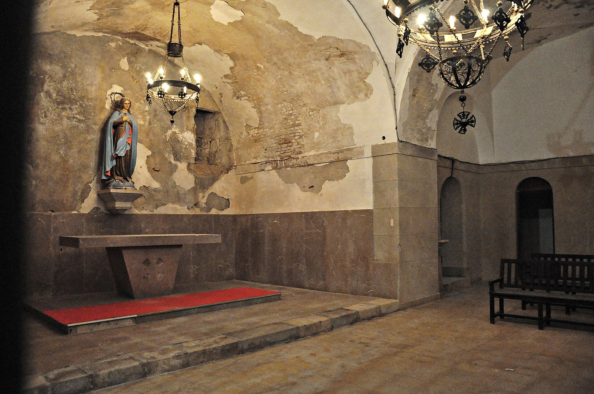 Capilla en las caballerizas - By Alberto-g-rovi - Own work, CC BY-SA 3.0, https://commons.wikimedia.org/w/index.php?curid=27060691.