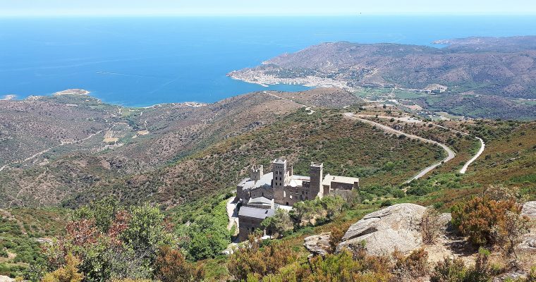 Monasterio de Sant Pere de Rodes: siglos de historia, antiguas leyendas y paisaje espectacular.