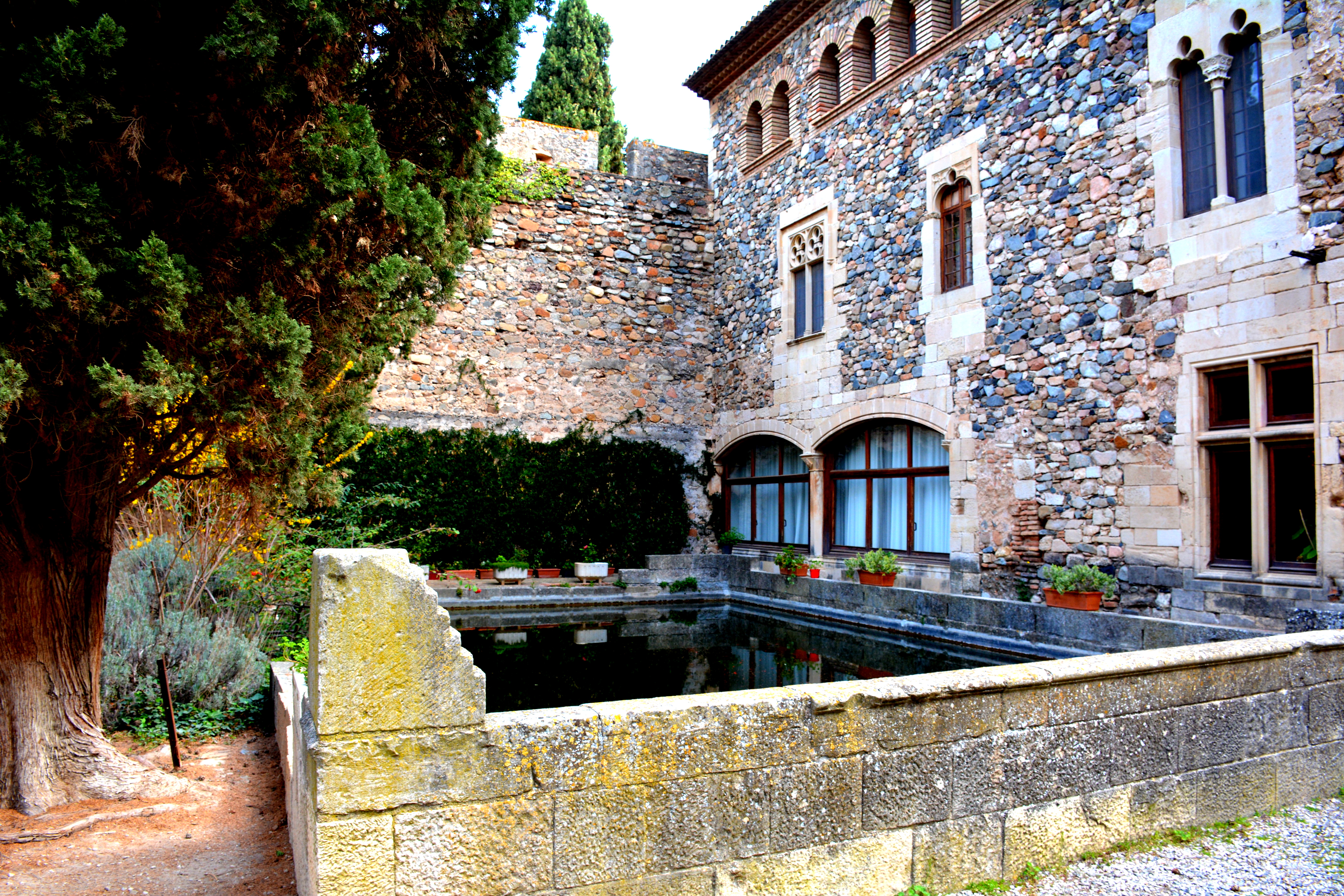 Monestir de Poblet, Vimbodí - Angela Llop de España, CC BY-SA 2.0 , via Wikimedia Commons.