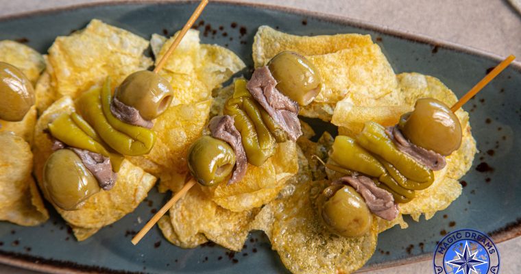 Gilda Catalana Premium sobre Patatas Espinaler.