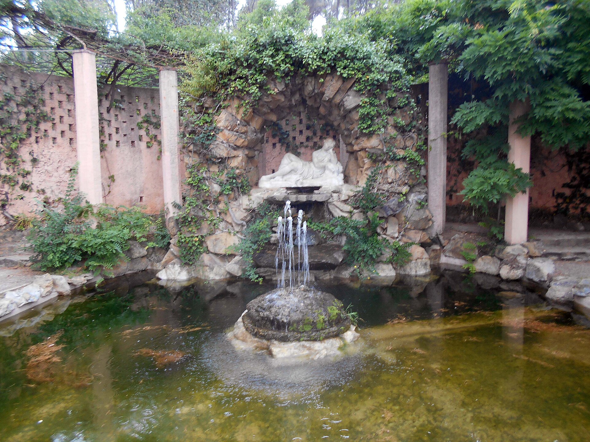 Gruta de la ninfa Egeria - Por Canaan - Trabajo propio, CC BY-SA 4.0, https://commons.wikimedia.org/w/index.php?curid=61521152.