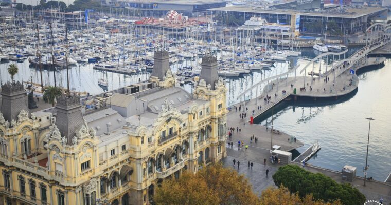Puerto de Barcelona – Un muelle histórico.