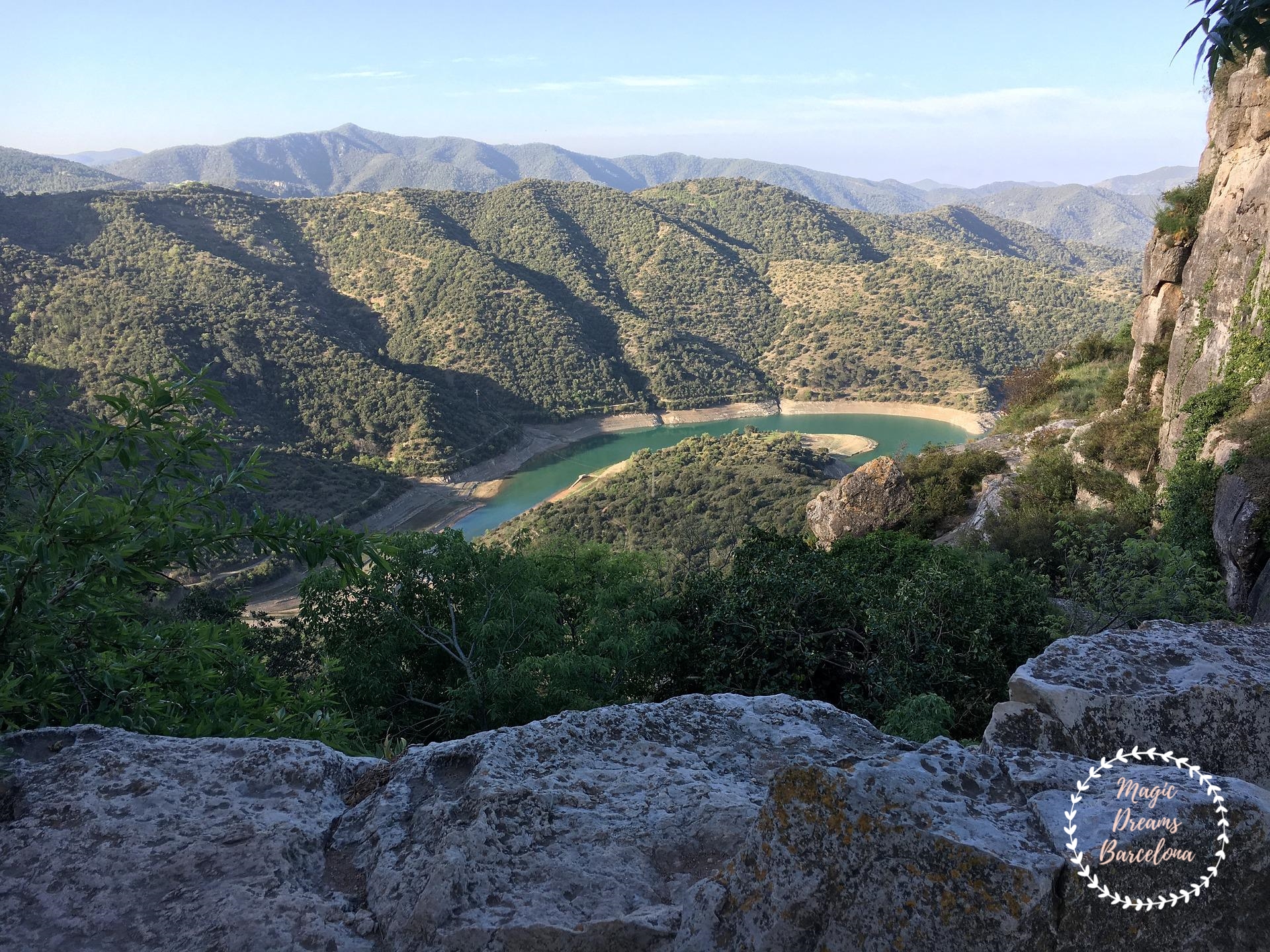 Perspectiva aérea del pantano de Siurana.