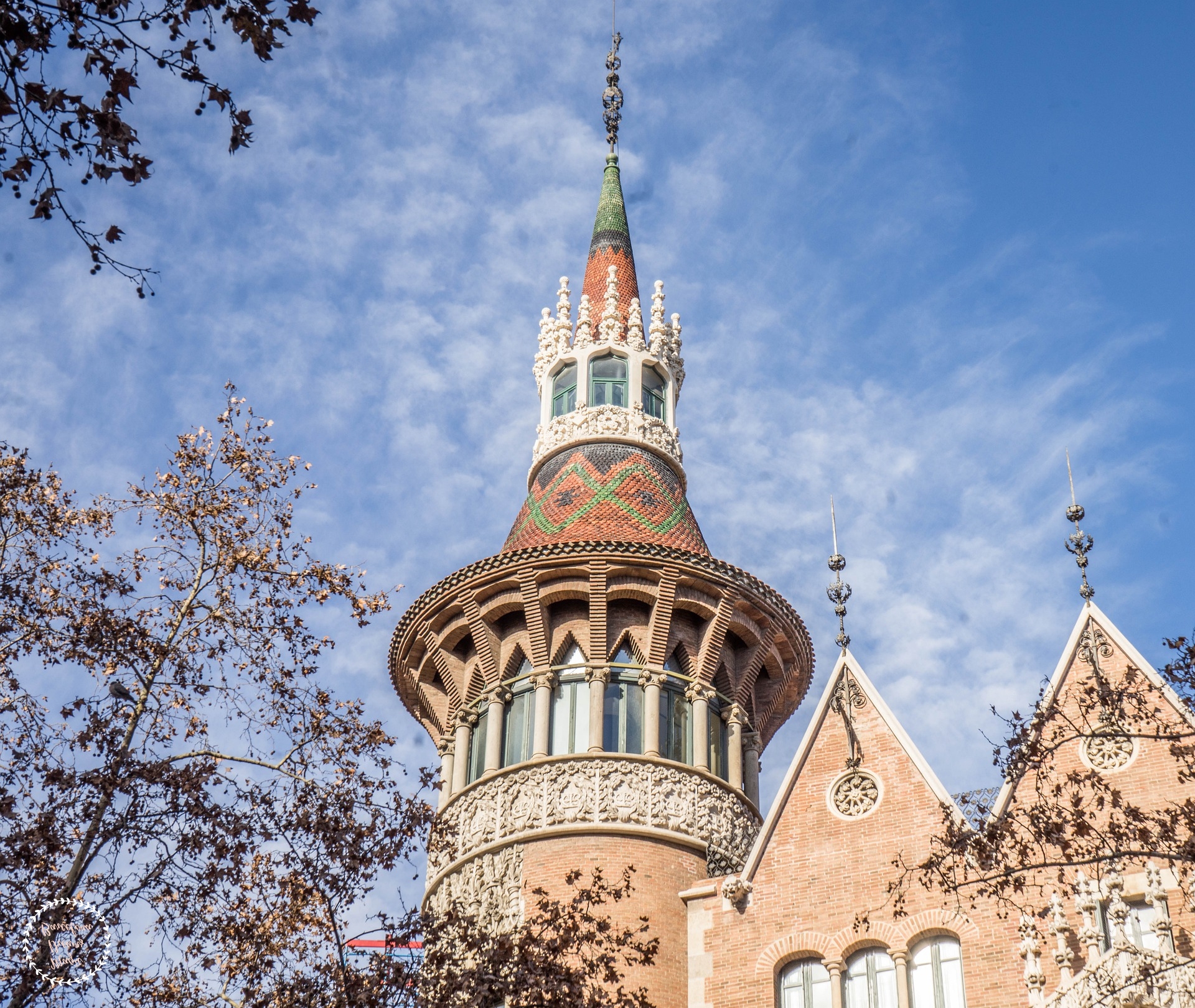 Casa de les Punxes – El castillo de Neuschwanstein Barcelonés.