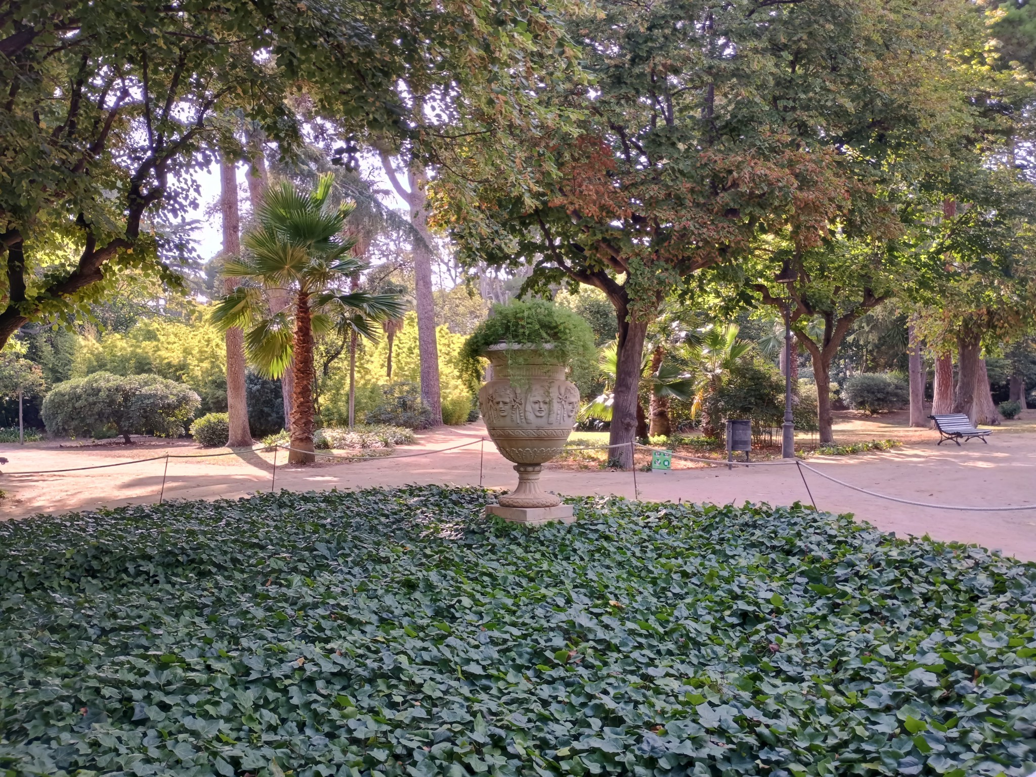 Jardines del Palacio Real de Pedralbes.